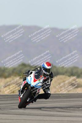 media/Nov-30-2025-TrackXperience (Sun) [[c0061d280f]]/3-Level 1/Session 3 (Turn 16)/